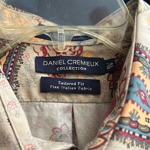 Daniel Cremieux Cream and Blue Casual Button Down Shirt